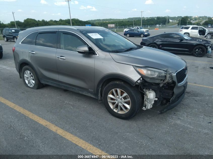 2017 KIA SORENTO LX - 5XYPGDA33HG273031