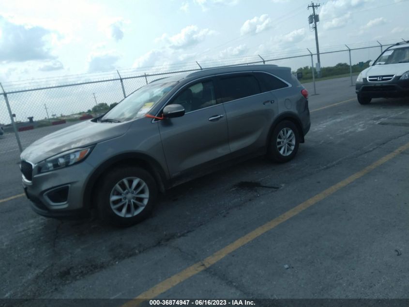 2017 KIA SORENTO LX - 5XYPGDA33HG273031