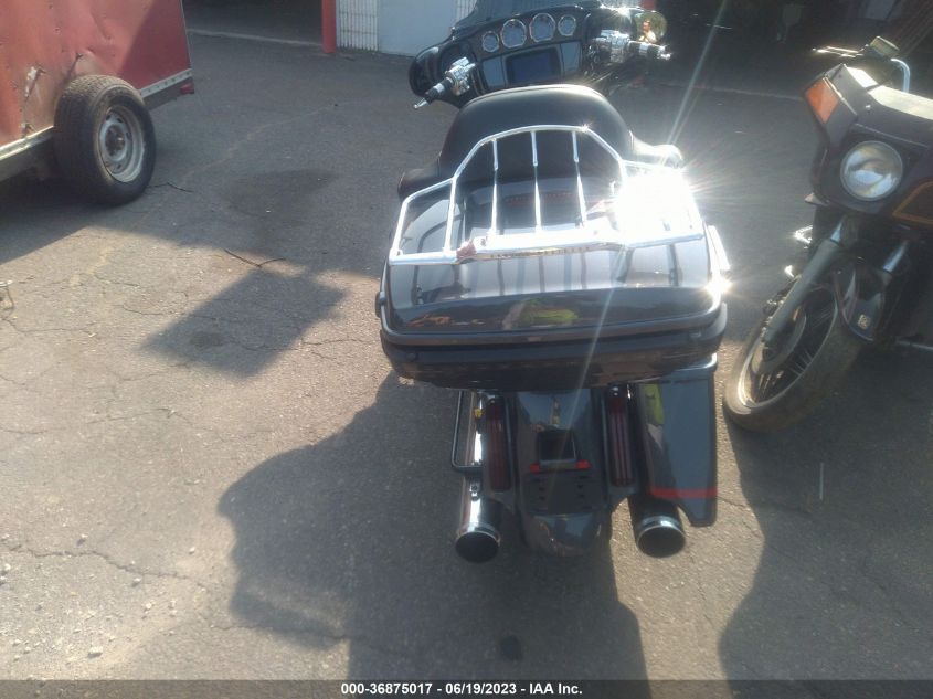 2019 HARLEY-DAVIDSON FLHXSE - 1HD1PXL18KB960315