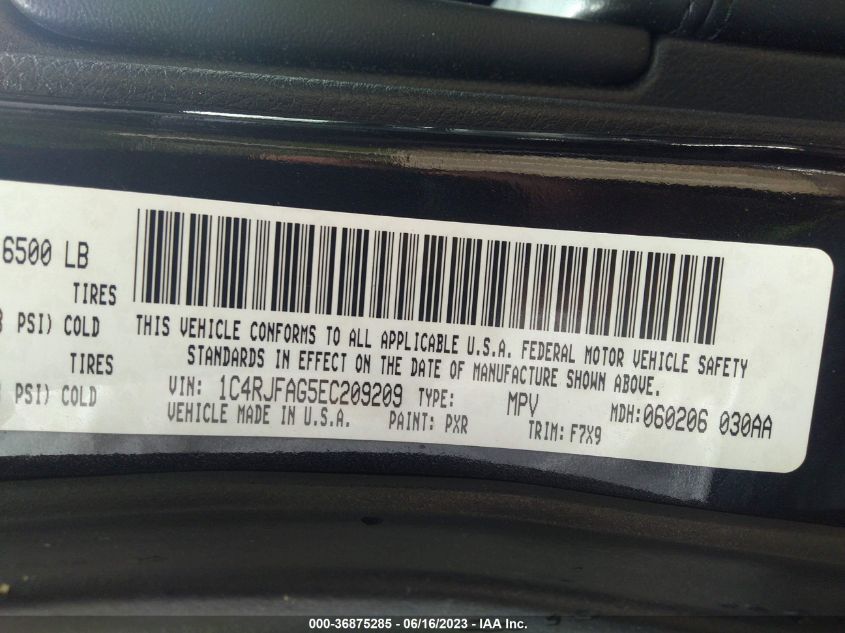 2014 JEEP GRAND CHEROKEE LAREDO - 1C4RJFAG5EC209209