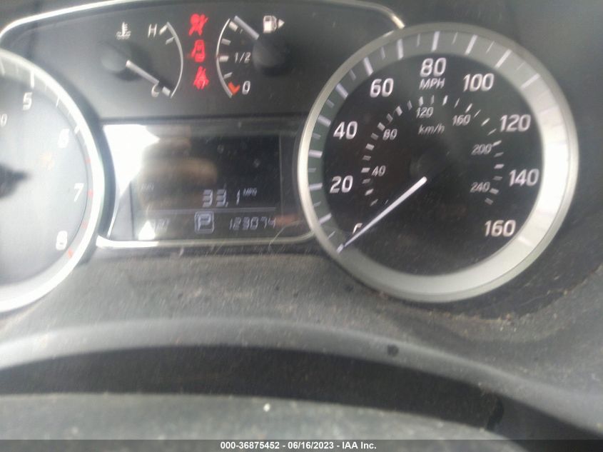 2015 NISSAN SENTRA SR - 3N1AB7AP4FY344984