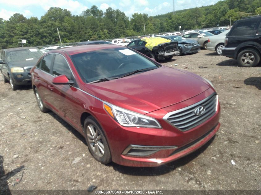 2015 HYUNDAI SONATA 2.4L SE - 5NPE24AF2FH081427