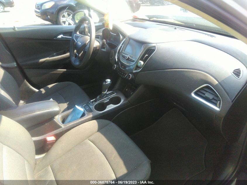 2017 CHEVROLET CRUZE LT - 1G1BE5SM6H7263063