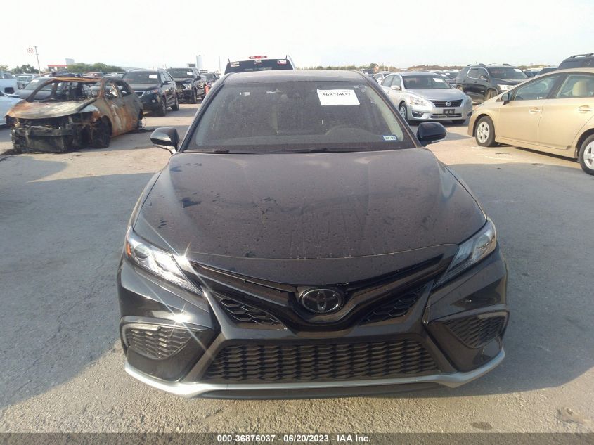 4T1K61AK2PU785584 Toyota Camry XSE 12