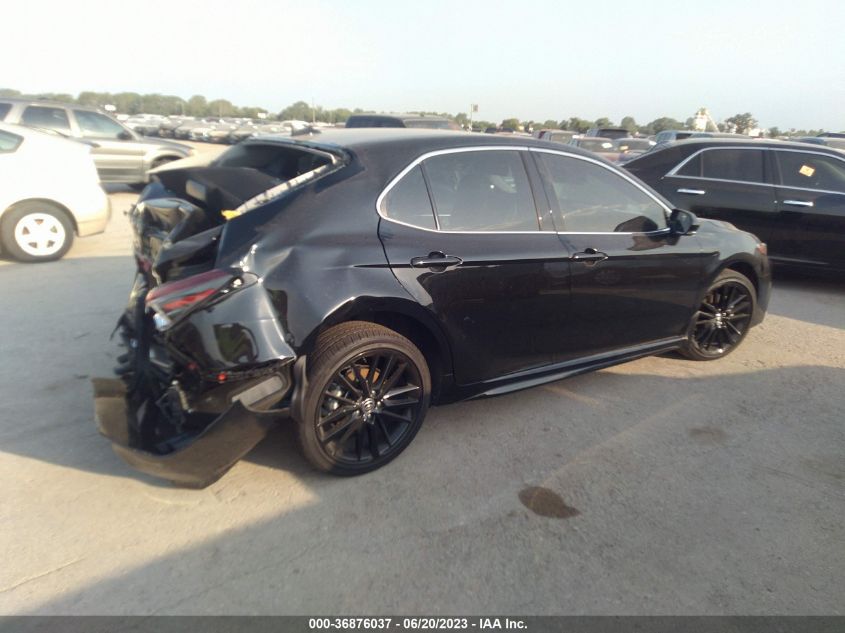 4T1K61AK2PU785584 Toyota Camry XSE 4