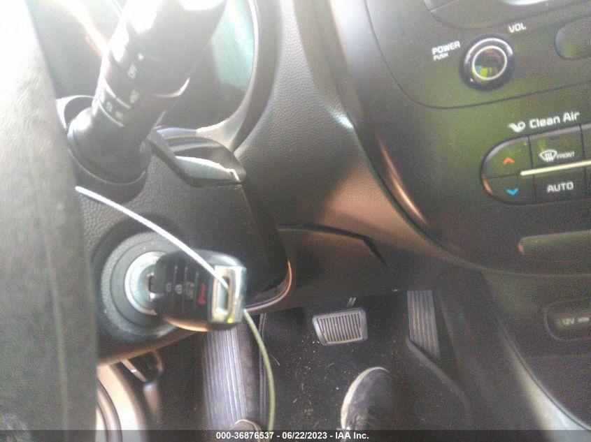 2017 KIA SOUL + - KNDJP3A51H7502904