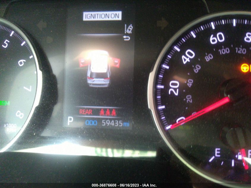 2019 TOYOTA RAV4 XLE - JTMP1RFV9KJ003348