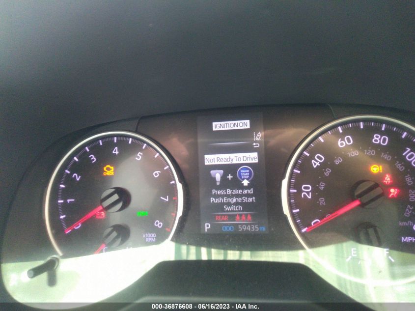 2019 TOYOTA RAV4 XLE - JTMP1RFV9KJ003348