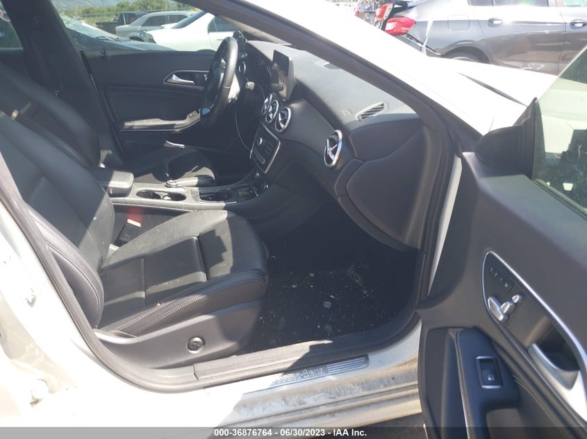 VIN WDDSJ4EB4HN436233 2017 MERCEDES-BENZ CLA CLA 250