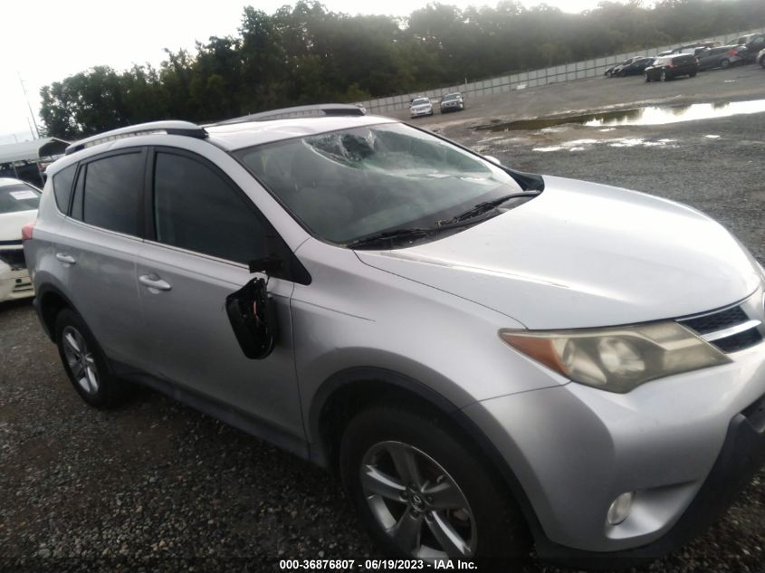2015 TOYOTA RAV4 XLE - 2T3WFREV9FW139078
