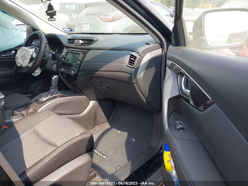 2020 NISSAN ROGUE SV - JN8AT2MTXLW008950