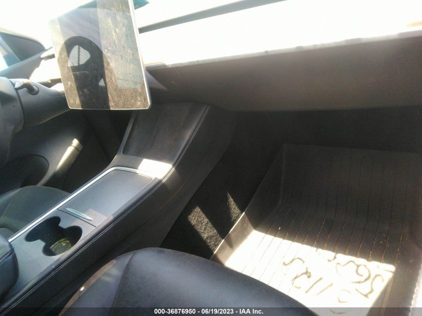 2021 TESLA MODEL Y LONG RANGE - 5YJYGAEE2MF188391