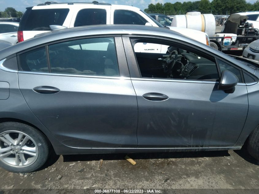 2018 CHEVROLET CRUZE LT - 1G1BE5SM4J7140478