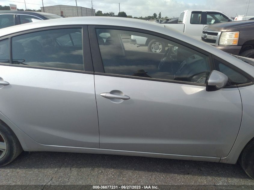 2018 KIA FORTE LX/S - 3KPFL4A75JE211725