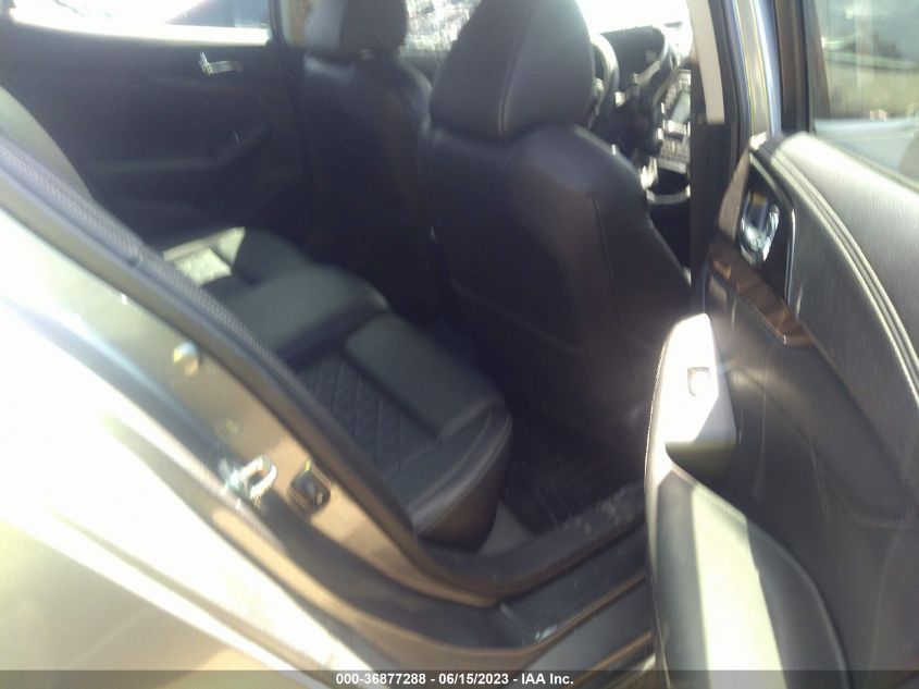 2017 NISSAN MAXIMA PLATINUM - 1N4AA6AP8HC362013
