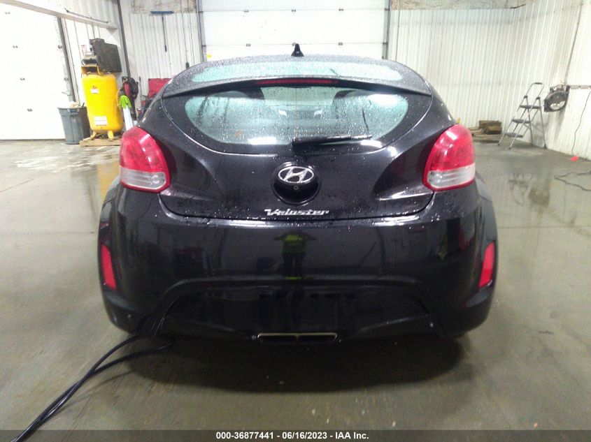 2016 HYUNDAI VELOSTER - KMHTC6AD0GU255027