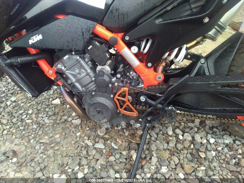 2022 KTM 890 DUKE R VBKTU9407NM830201
