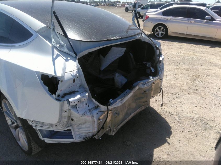 2018 TESLA MODEL 3 LONG RANGE - 5YJ3E1EB5JF082261