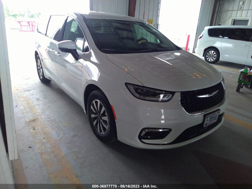 2023 CHRYSLER PACIFICA HYBRID TOURING L - 2C4RC1L76PR575717