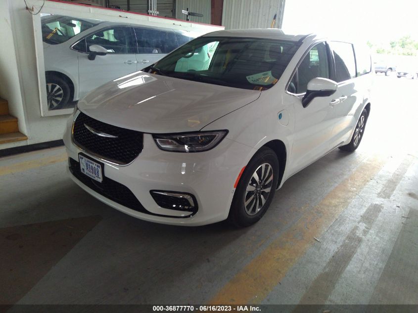 2023 CHRYSLER PACIFICA HYBRID TOURING L - 2C4RC1L76PR575717