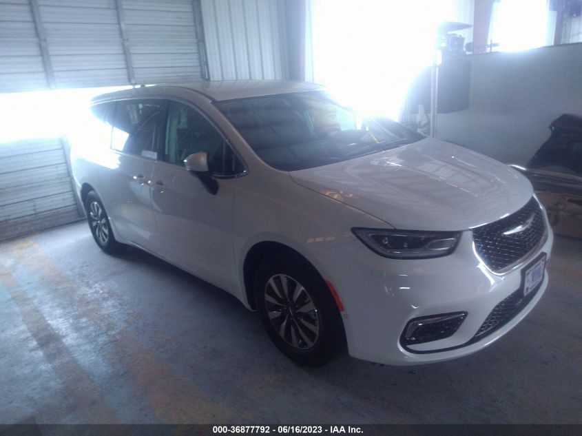2023 CHRYSLER PACIFICA HYBRID TOURING L - 2C4RC1L78PR575721