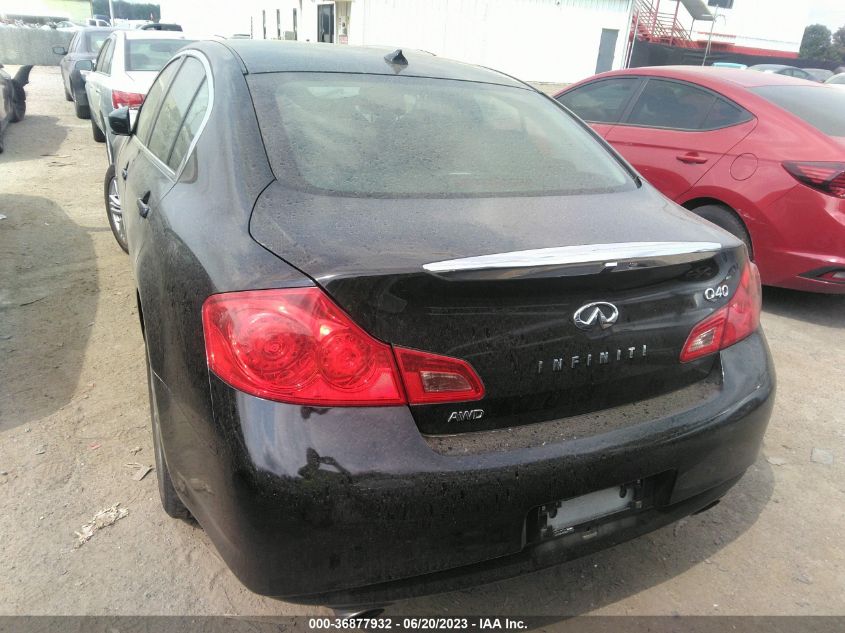 2015 INFINITI Q40 JN1CV6AR0FM651115
