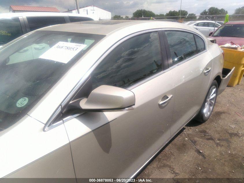 2016 BUICK LACROSSE PREMIUM I - 1G4GD5G38GF200532