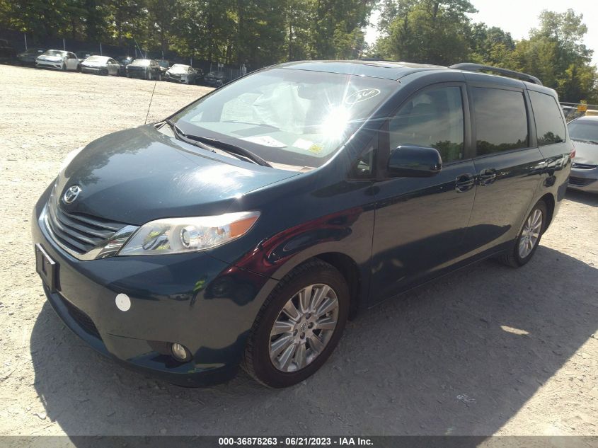 5TDDK3DC7CS039526 2012 TOYOTA SIENNA, photo no. 2