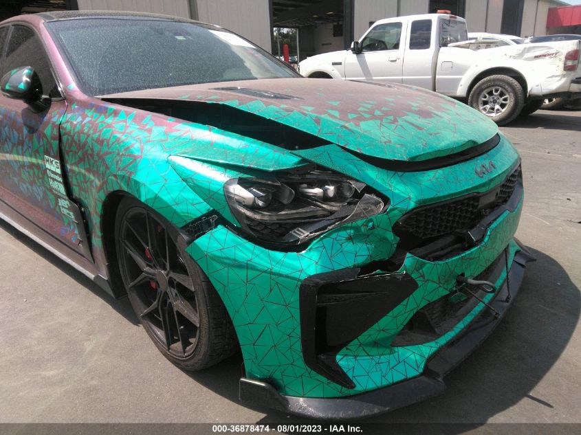 2019 KIA STINGER GT2 - KNAE55LC4K6044395