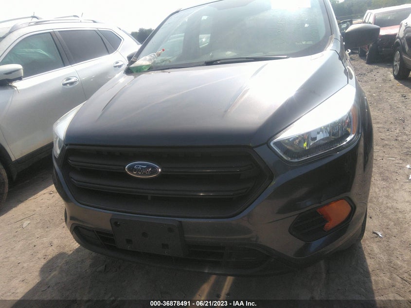 VIN 1FMCU0F75HUE32220 2017 FORD ESCAPE S