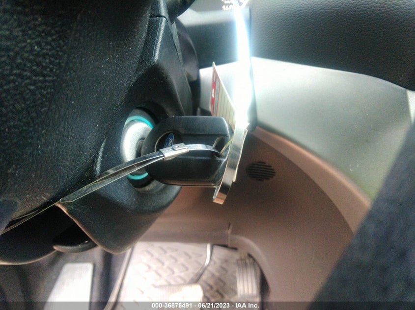 VIN 1FMCU0F75HUE32220 2017 FORD ESCAPE S