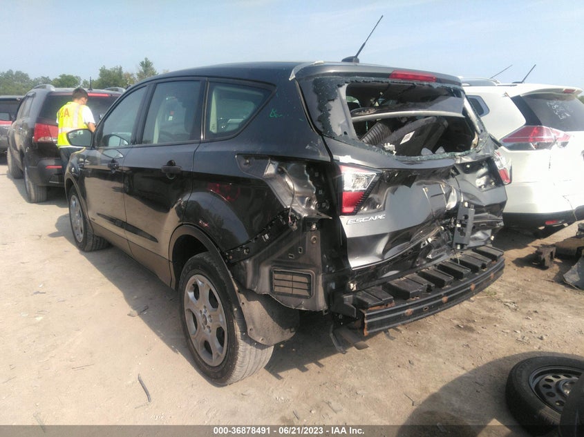 VIN 1FMCU0F75HUE32220 2017 FORD ESCAPE S