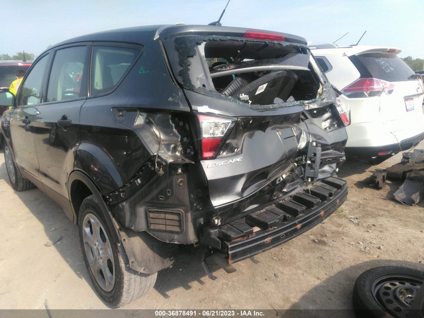 VIN 1FMCU0F75HUE32220 2017 FORD ESCAPE S