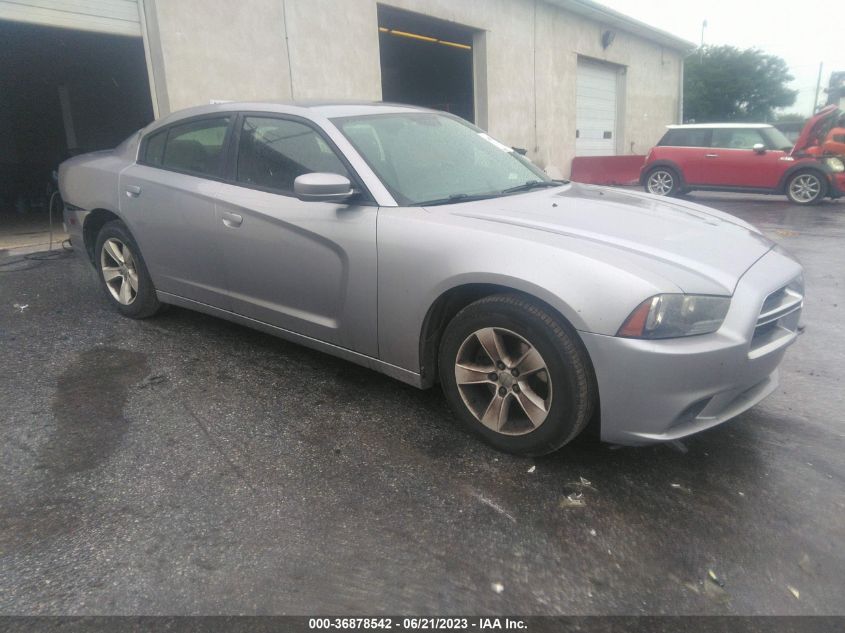 VIN 2C3CDXBG8DH719555 2013 DODGE CHARGER no.1