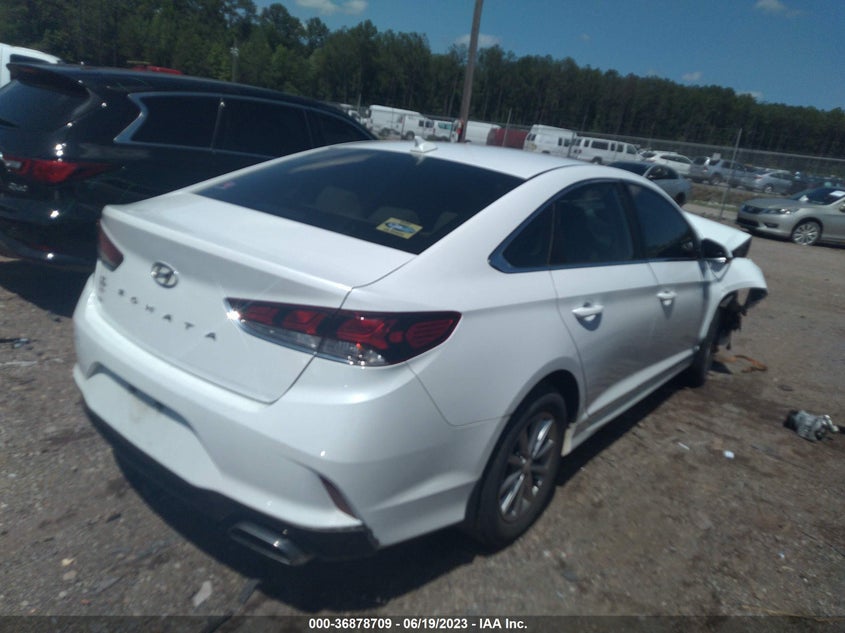 VIN 5NPE24AFXJH686787 2018 HYUNDAI SONATA SE