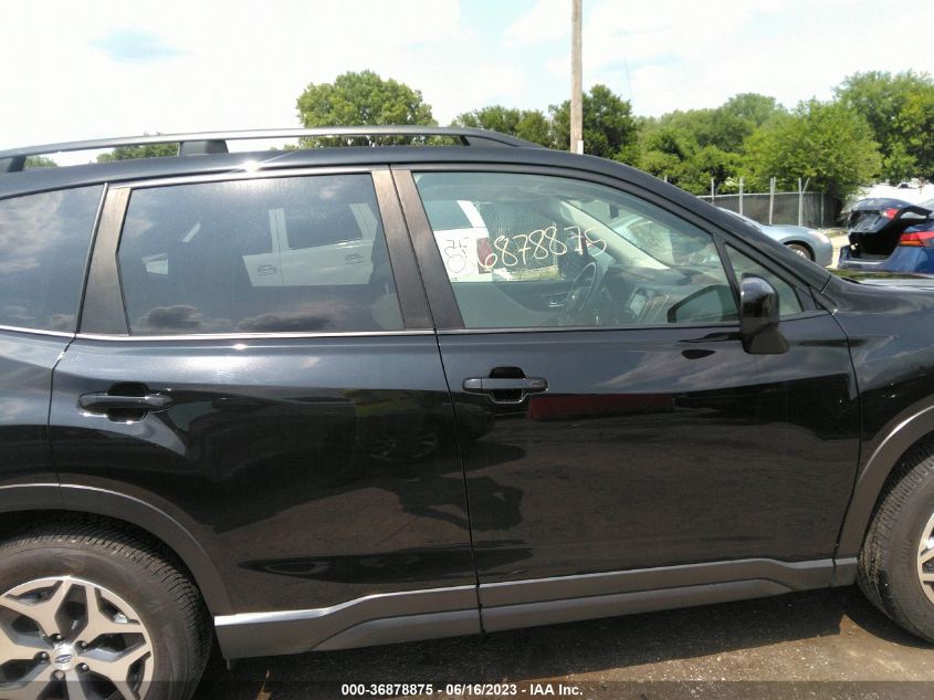 2019 SUBARU FORESTER PREMIUM - JF2SKAGC2KH557412