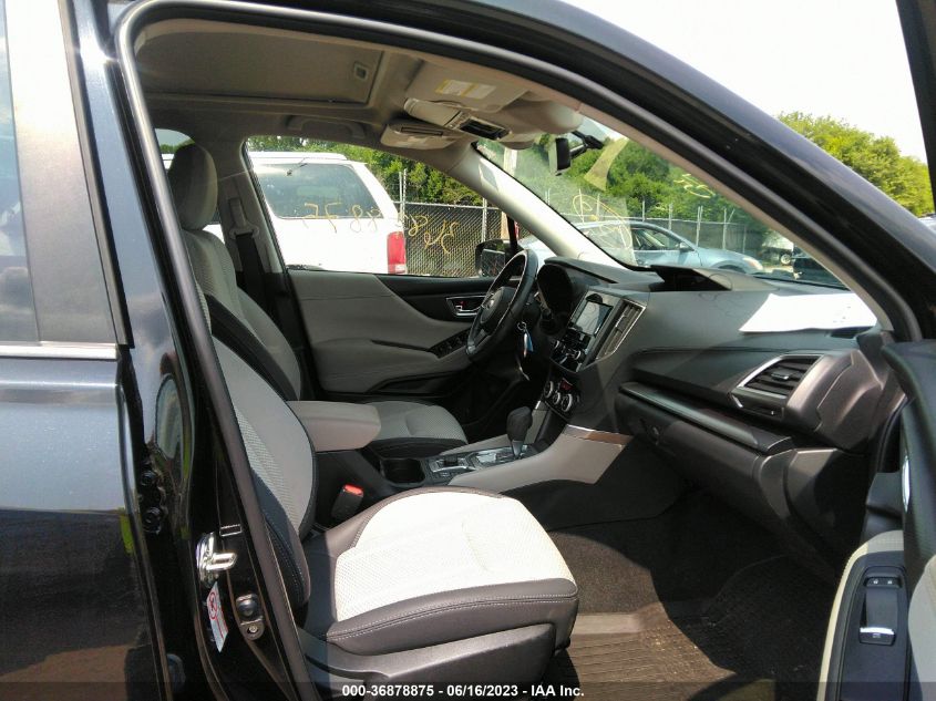 2019 SUBARU FORESTER PREMIUM - JF2SKAGC2KH557412