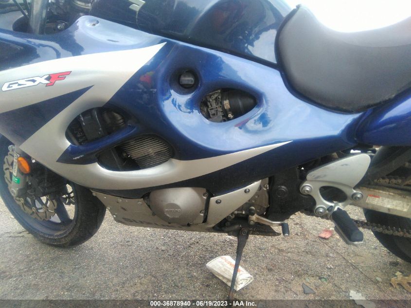 2005 SUZUKI GSX750 F JS1GR7GA752100422