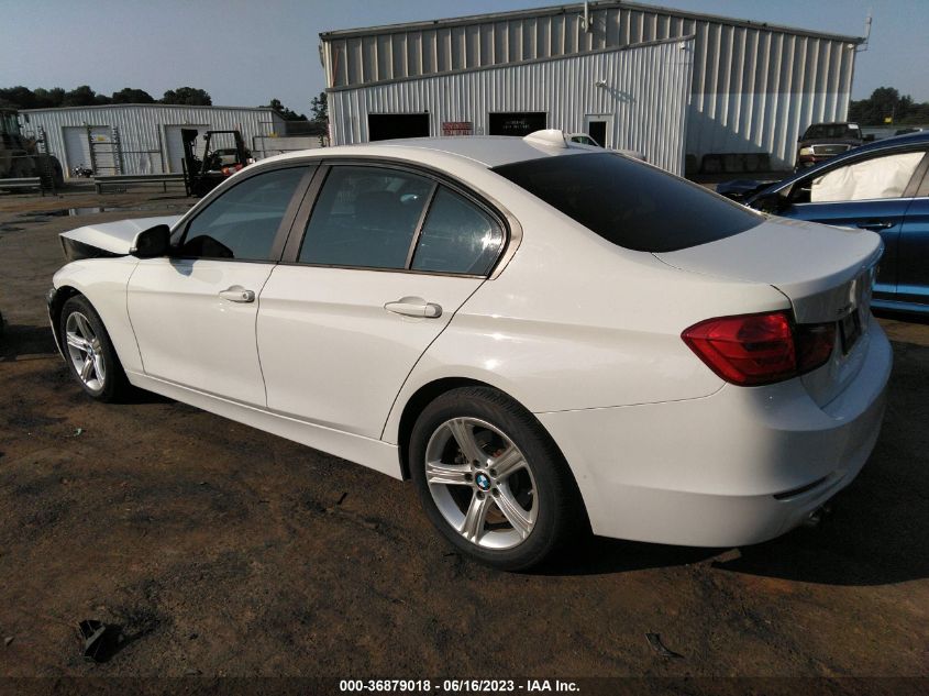 2013 BMW 3 SERIES 328I XDRIVE - WBA3B5G59DNP40416