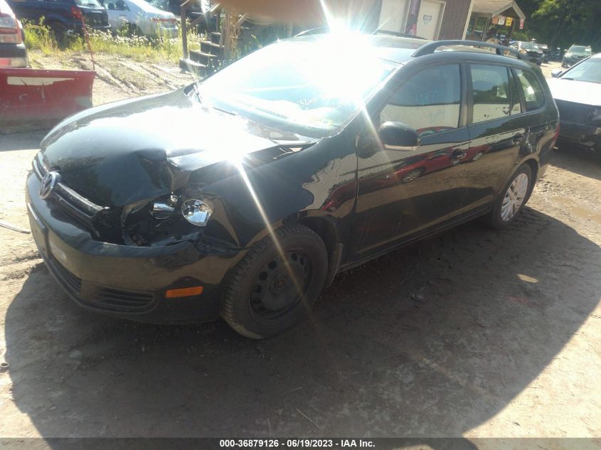 2014 VOLKSWAGEN JETTA SPORTWAGEN S - 3VWKP7AJXEM606475
