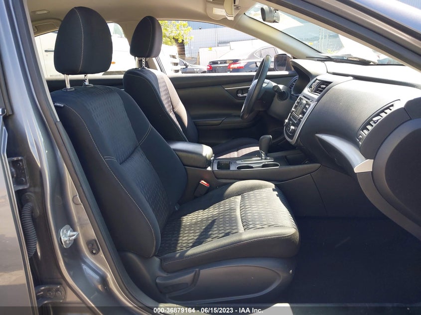 VIN 1N4AL3AP8HC252054 2017 NISSAN ALTIMA 2.5 SV