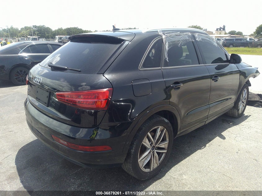 VIN WA1BCCFS1JR005855 2018 AUDI Q3 PREMIUM/SPORT PREMIUM