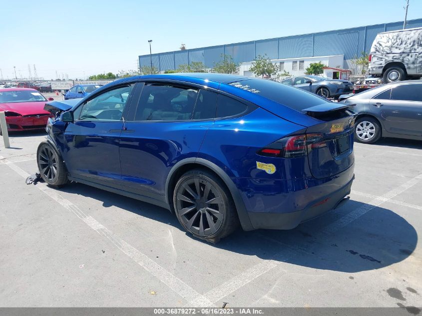 2022 TESLA MODEL X PLAID - 7SAXCBE65NF349830