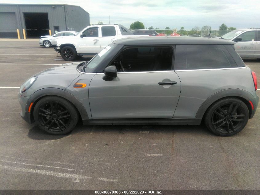 2016 MINI COOPER HARDTOP - WMWXP5C52G2D14293