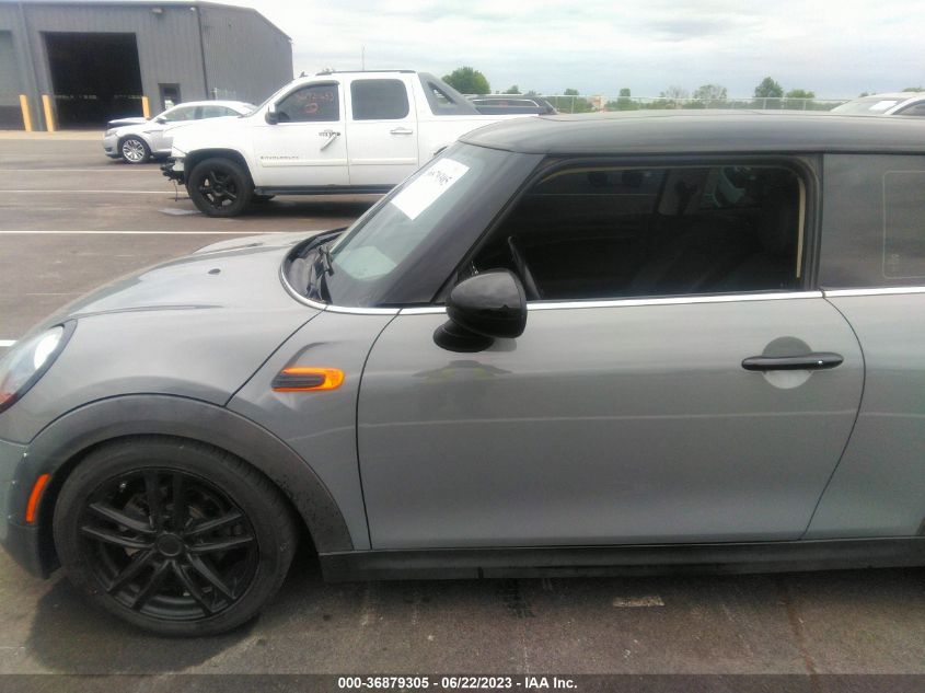 2016 MINI COOPER HARDTOP - WMWXP5C52G2D14293