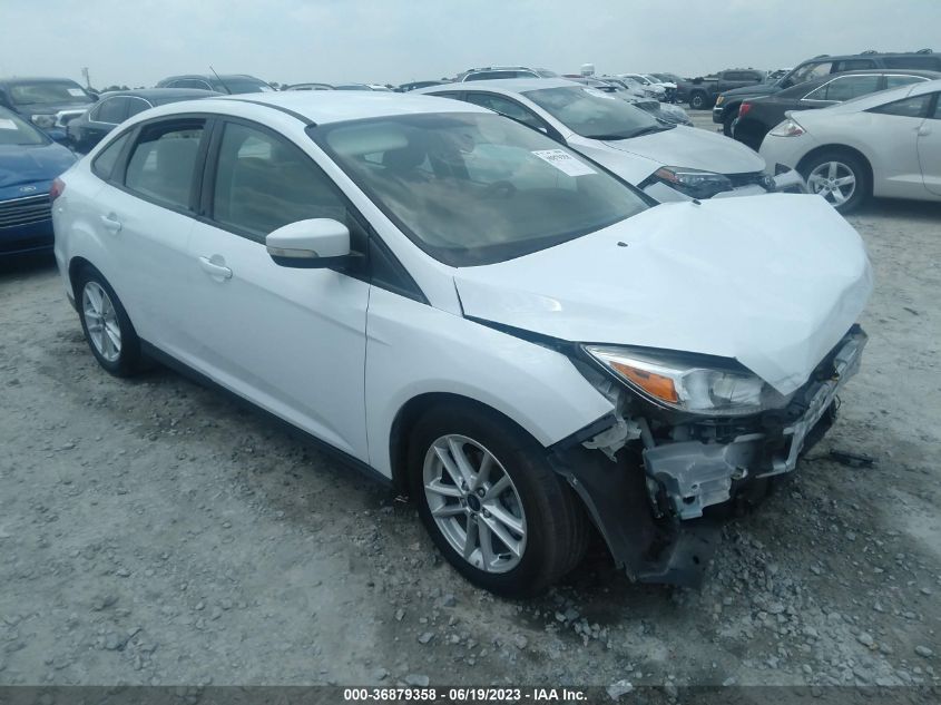 2016 FORD FOCUS SE - 1FADP3F24GL294525