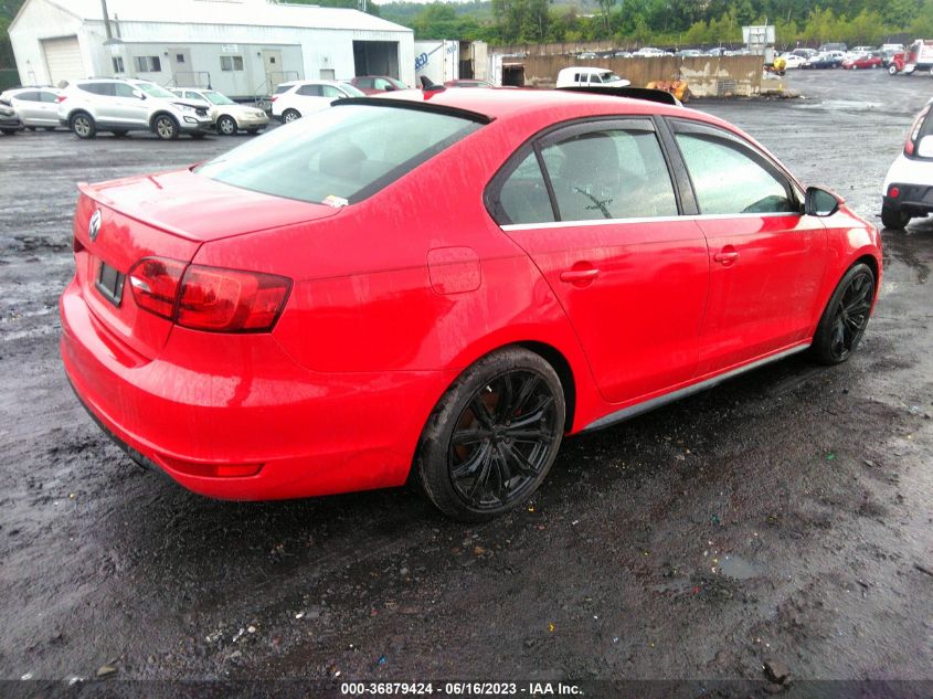 2013 VOLKSWAGEN GLI AUTOBAHN W/NAV 3VW4A7AJ0DM216803