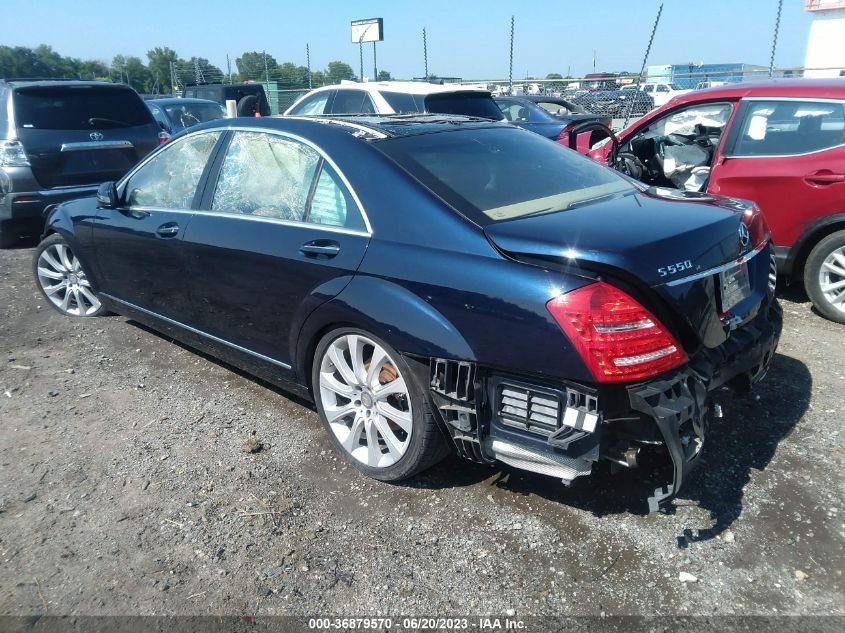 2013 MERCEDES-BENZ S-CLASS S 550 - WDDNG7DB3DA518695