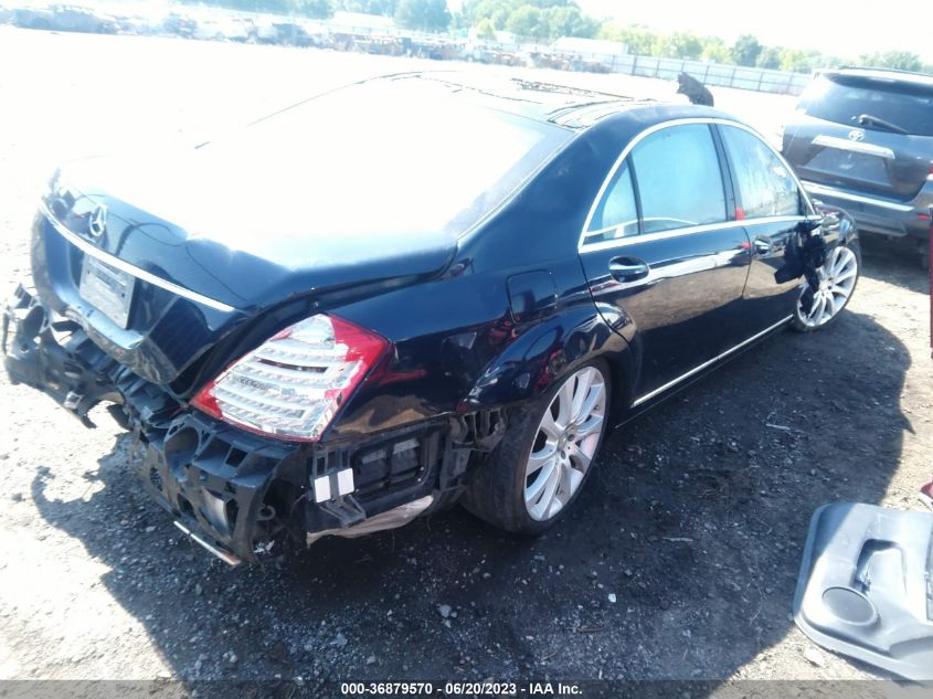 2013 MERCEDES-BENZ S-CLASS S 550 - WDDNG7DB3DA518695