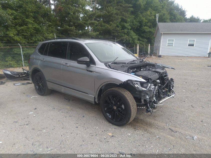 2022 VOLKSWAGEN TIGUAN SE R-LINE BLACK - 3VV8B7AX1NM175946